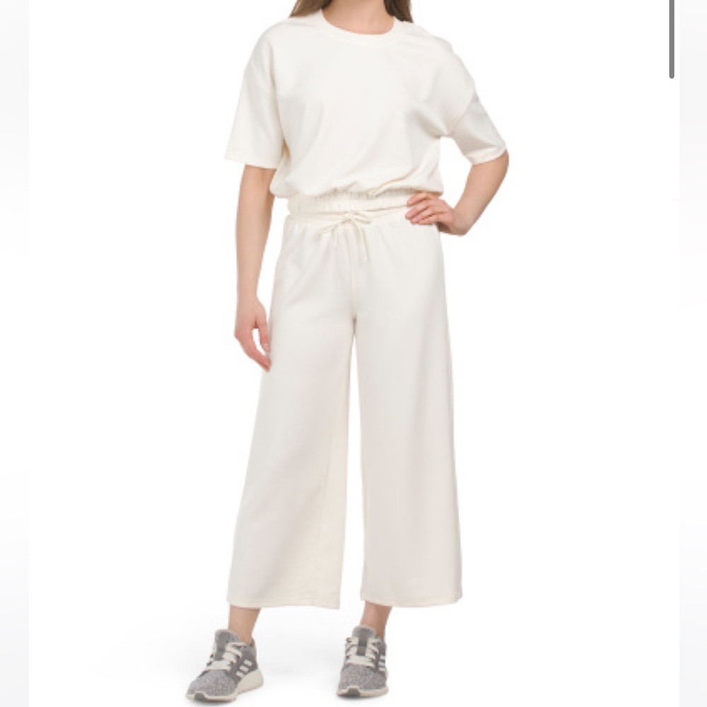 YOGALICIOUS Gardenia 2Pc Set Scuba Lanston Crew Neck Top And Pants Set Medium